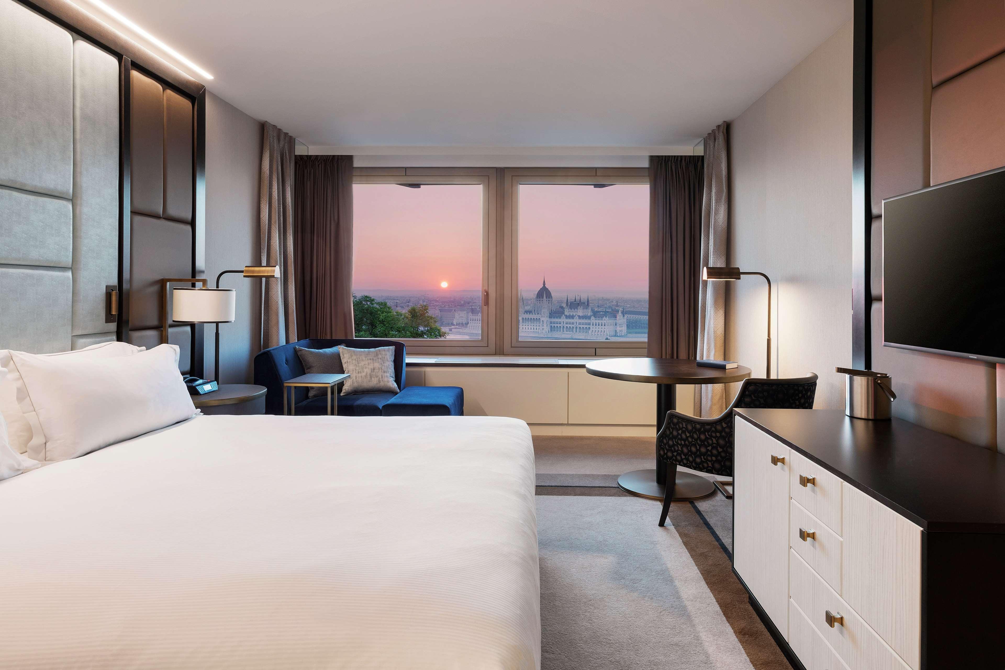 Hilton 5*