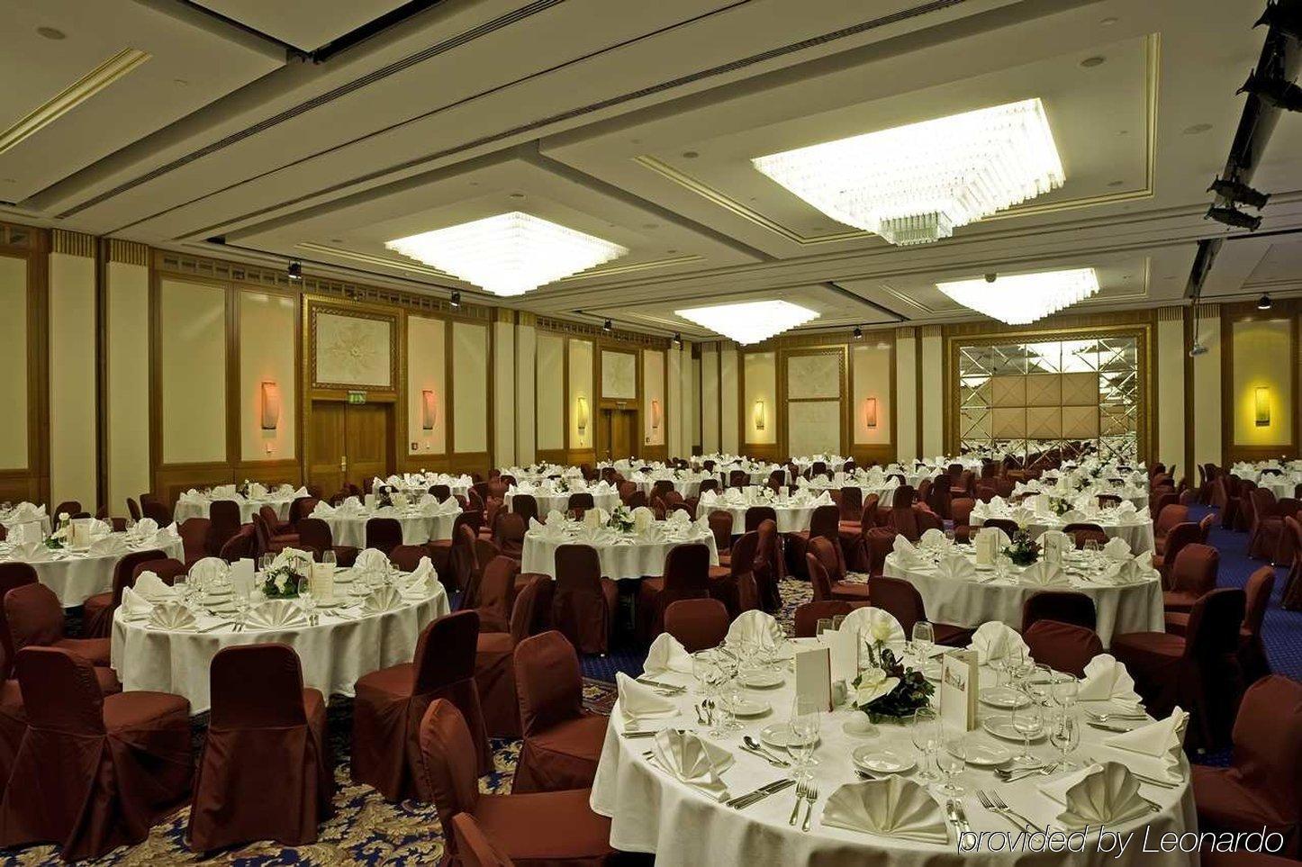 Hilton Отель